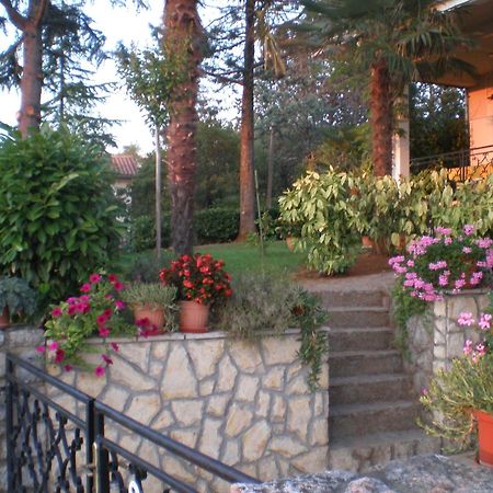 Apartments Villa Elizabet Malinska Exterior photo
